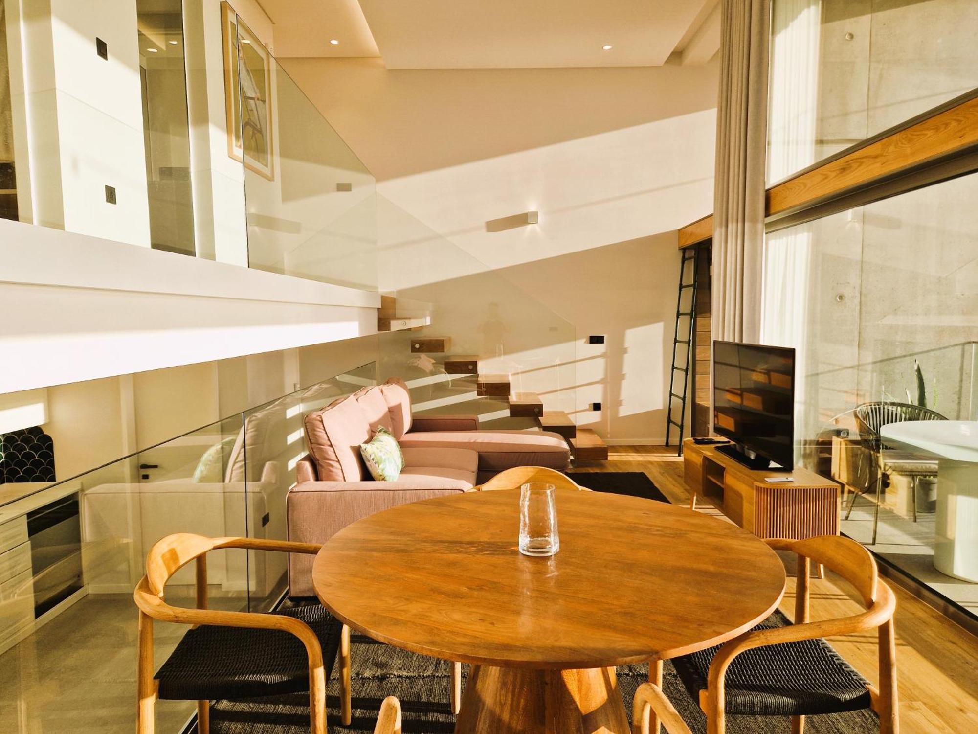 Shell Living - Infinity Loft Villa *